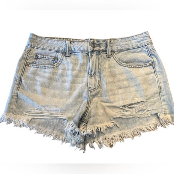 American Eagle Outfitters Pants - American Eagle Tom Girl Light Wash Destroyed Cut Offs Womens Size 8